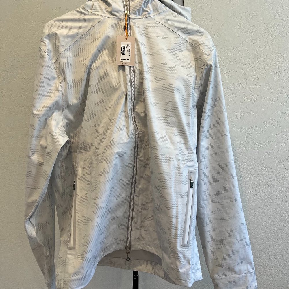 * NEW with Tags, Unused* Peter Millar Men's Hyperlight Link 3Layer Jacket White